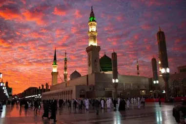 4 Star 7 Nights Dec Umrah Package