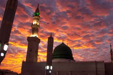 4 Star 7 Nights July Umrah Package