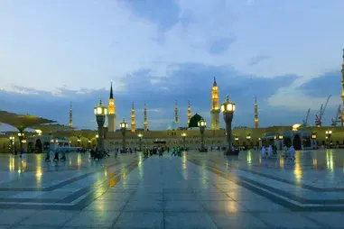 4 Star 12 Nights October Umrah Package