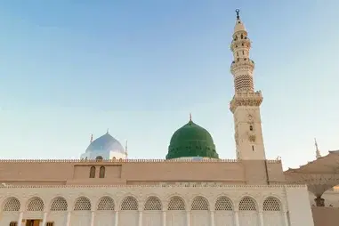 4 Star 12 Nights February Umrah Package