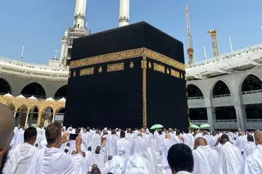 4 Star 12 Nights February Umrah Package