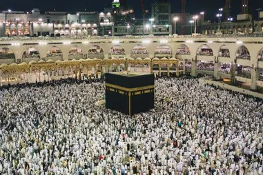 4 Star 14 Nights February Umrah Package