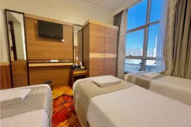 03 Star 07 Nights May Umrah Packages